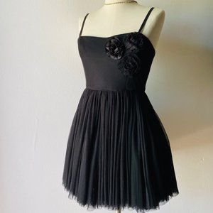 Little cute black dress! from forever 21